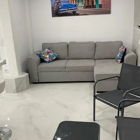 Apartment Bajo Cerca De La Playa De Peligros *